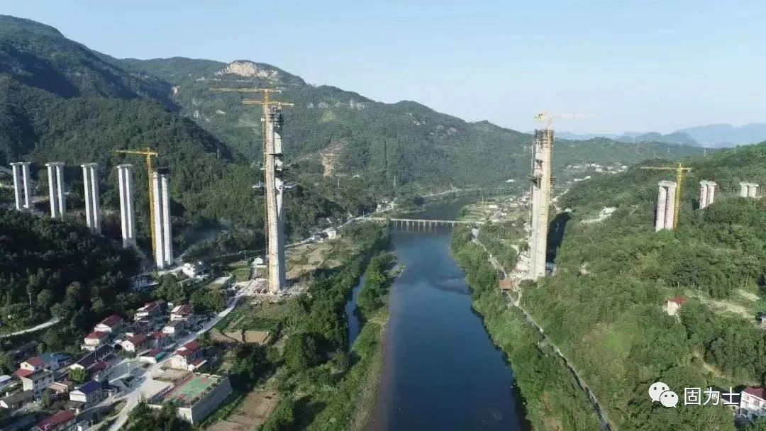 松原固力士参与湖南炉慈高速建设，助力区域经济发展